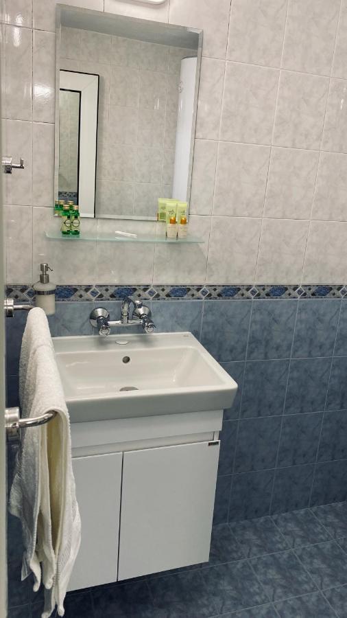 Centrally Located Apartment In Varna Exterior photo
